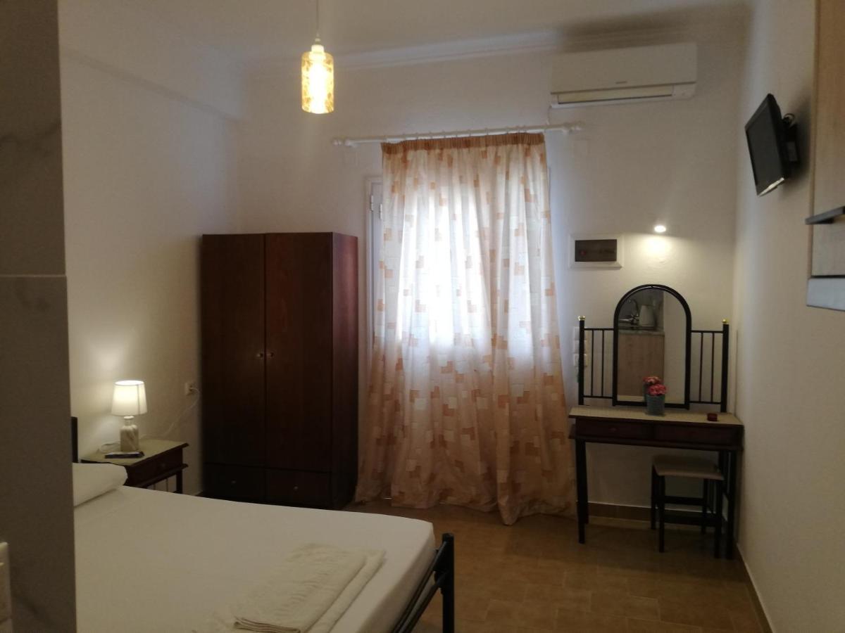 Anestis Studios Agios Georgios  Habitación foto